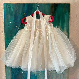 Flower girl dress ivory